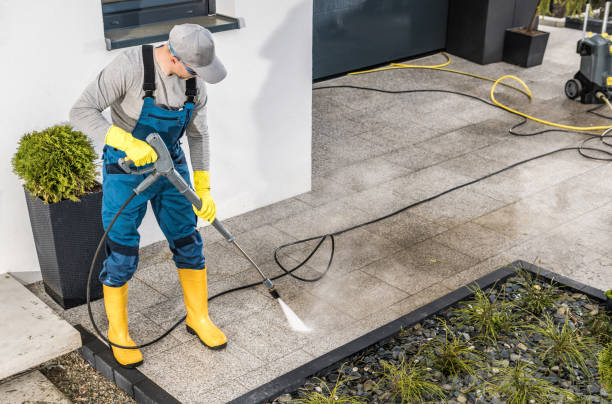 Best Pressure Washing Driveway  in Fort Dick, CA